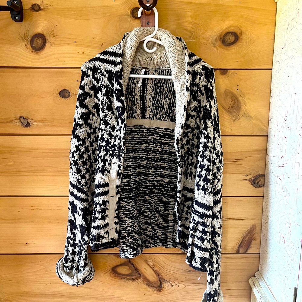 Free people shrug cardigan large